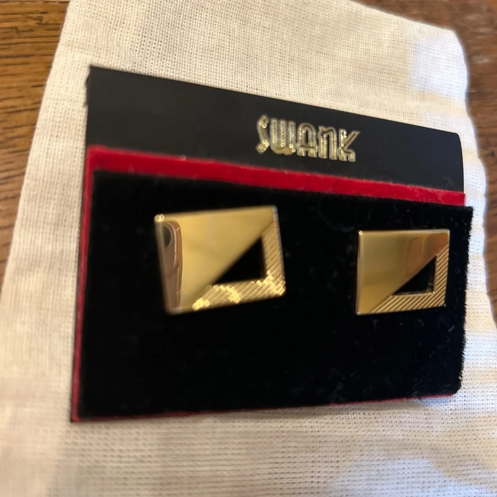 Retro Swank men’s gold tone cuff links
